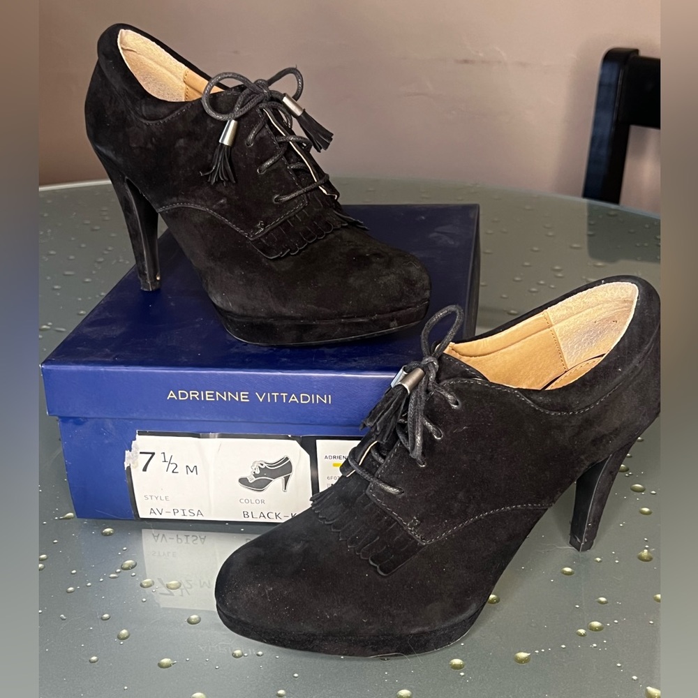 Adrienne Vittadinni Pisa Black Suede Heel Booties 7.5